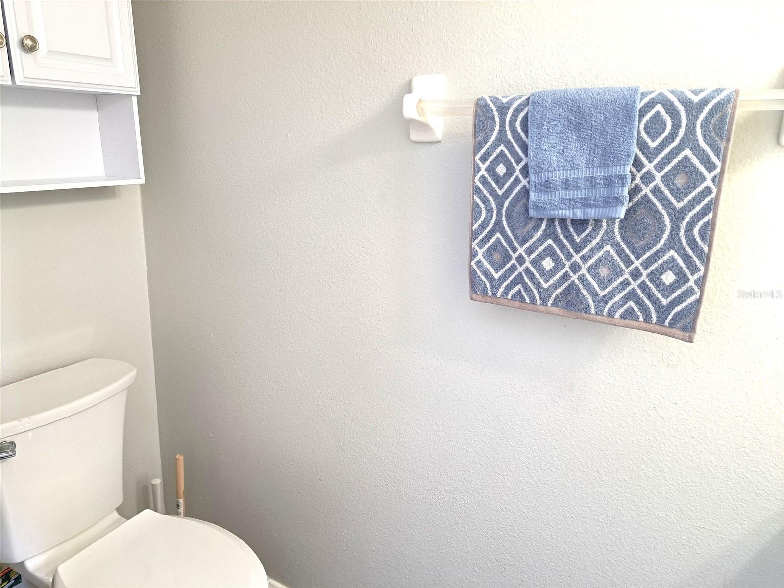 Image 15 of 37 For 10318 Crystal Point Drive