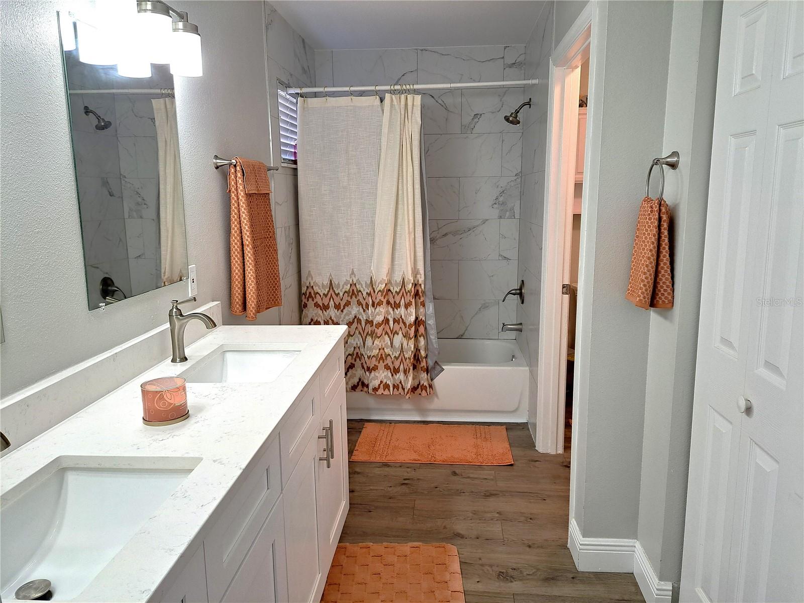 Image 19 of 37 For 10318 Crystal Point Drive