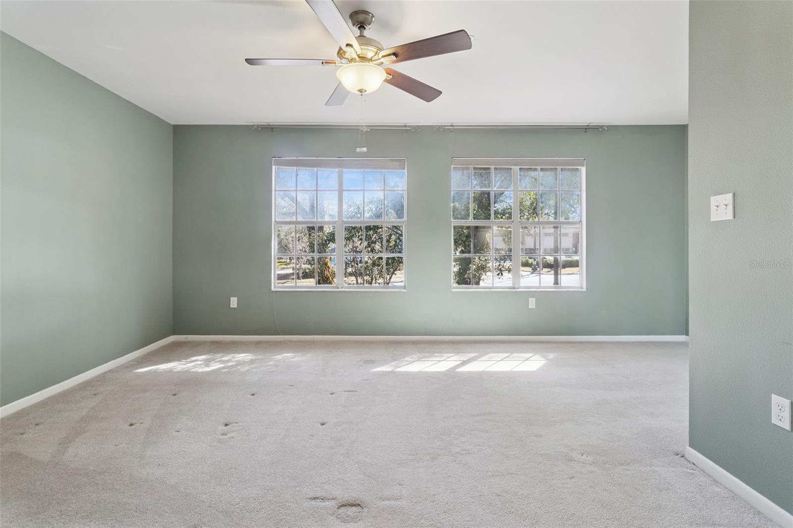 Image 24 of 51 For 683 Post Oak Circle 117