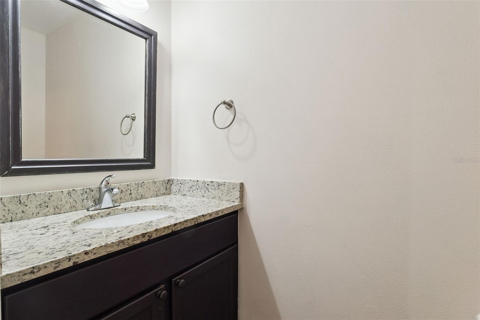 Image 30 of 51 For 683 Post Oak Circle 117