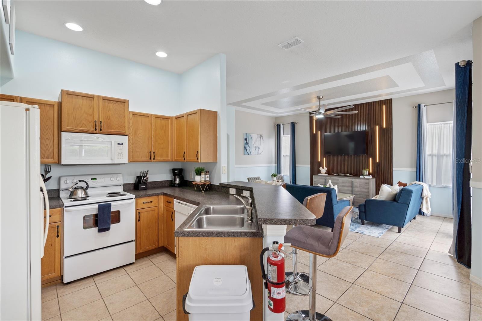 Image 22 of 39 For 730 Brunello Drive