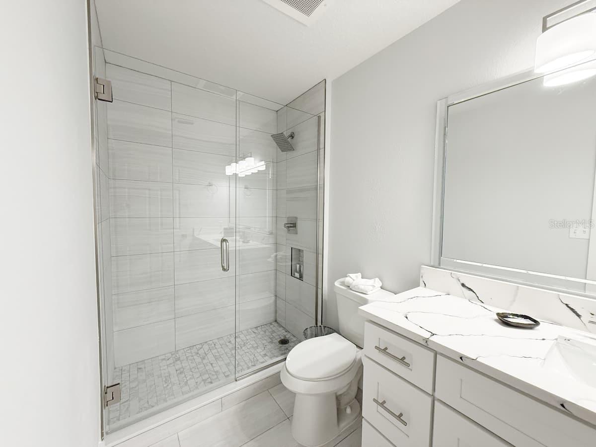 Image 11 of 17 For 8762 Worldquest Boulevard 6205