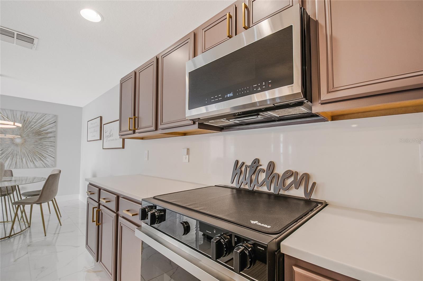 Image 22 of 60 For 2741 Wild Tamarind Boulevard