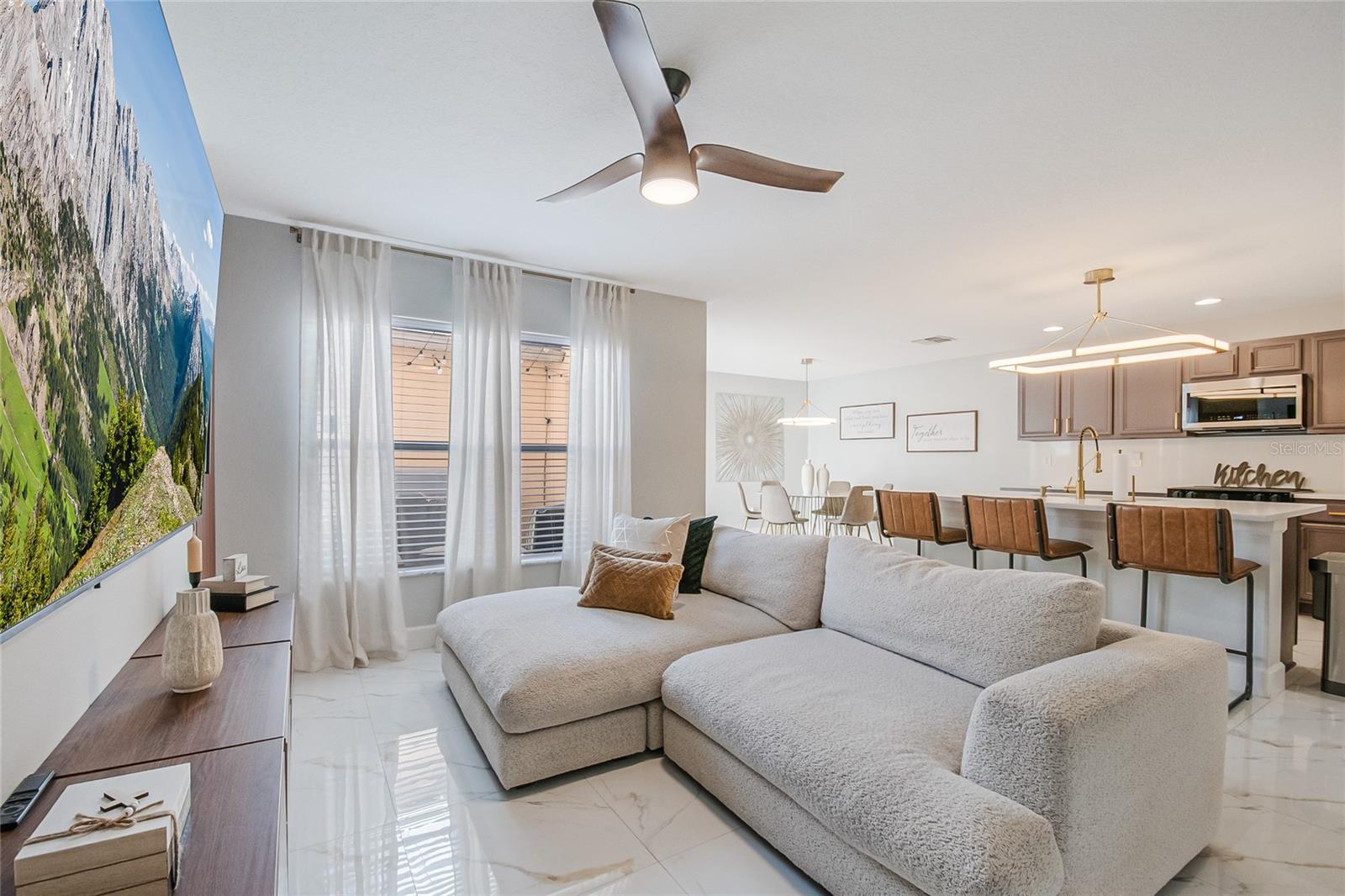 Image 31 of 60 For 2741 Wild Tamarind Boulevard