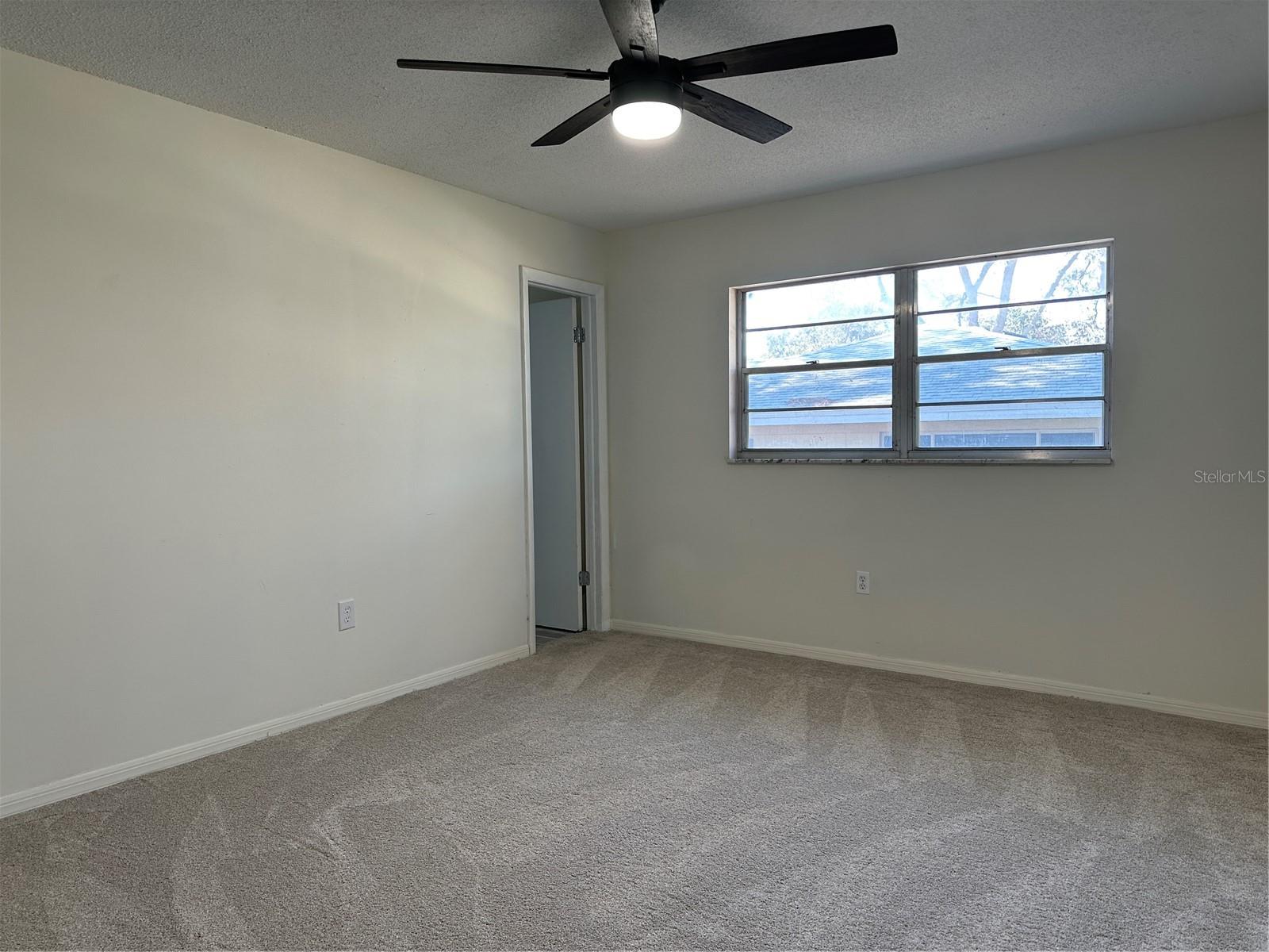 Image 17 of 32 For 627 Prairie Lane