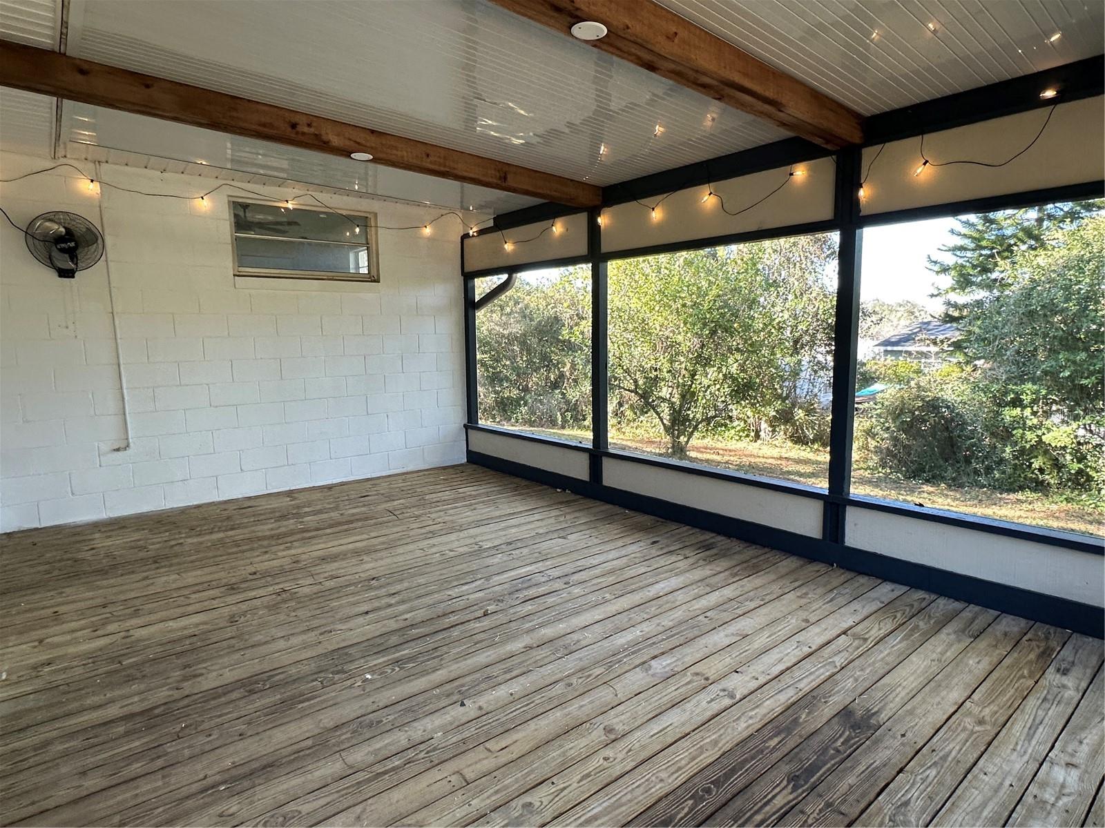 Image 27 of 32 For 627 Prairie Lane