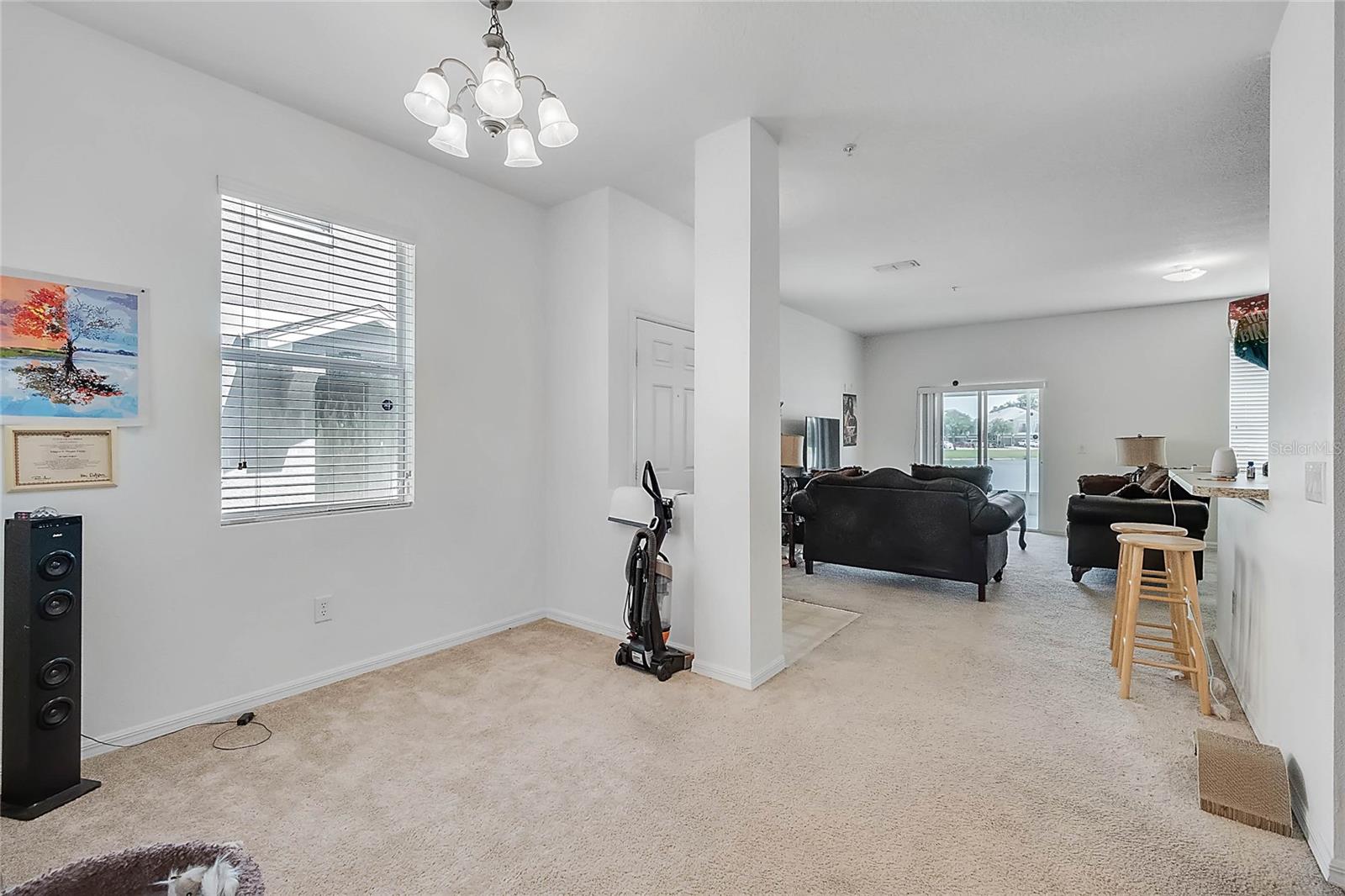 Image 15 of 37 For 1646 Scarlet Oak Loop 58c