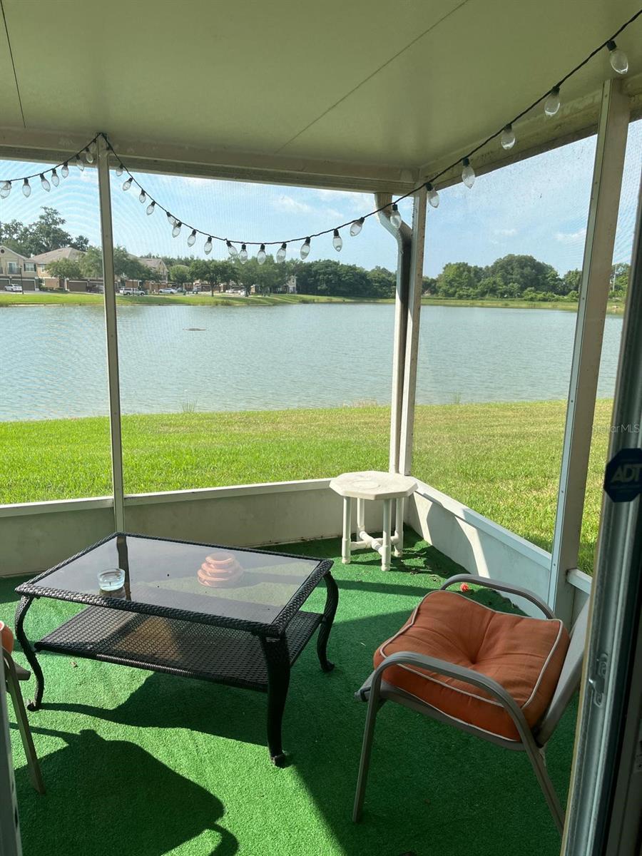 Image 20 of 37 For 1646 Scarlet Oak Loop 58c