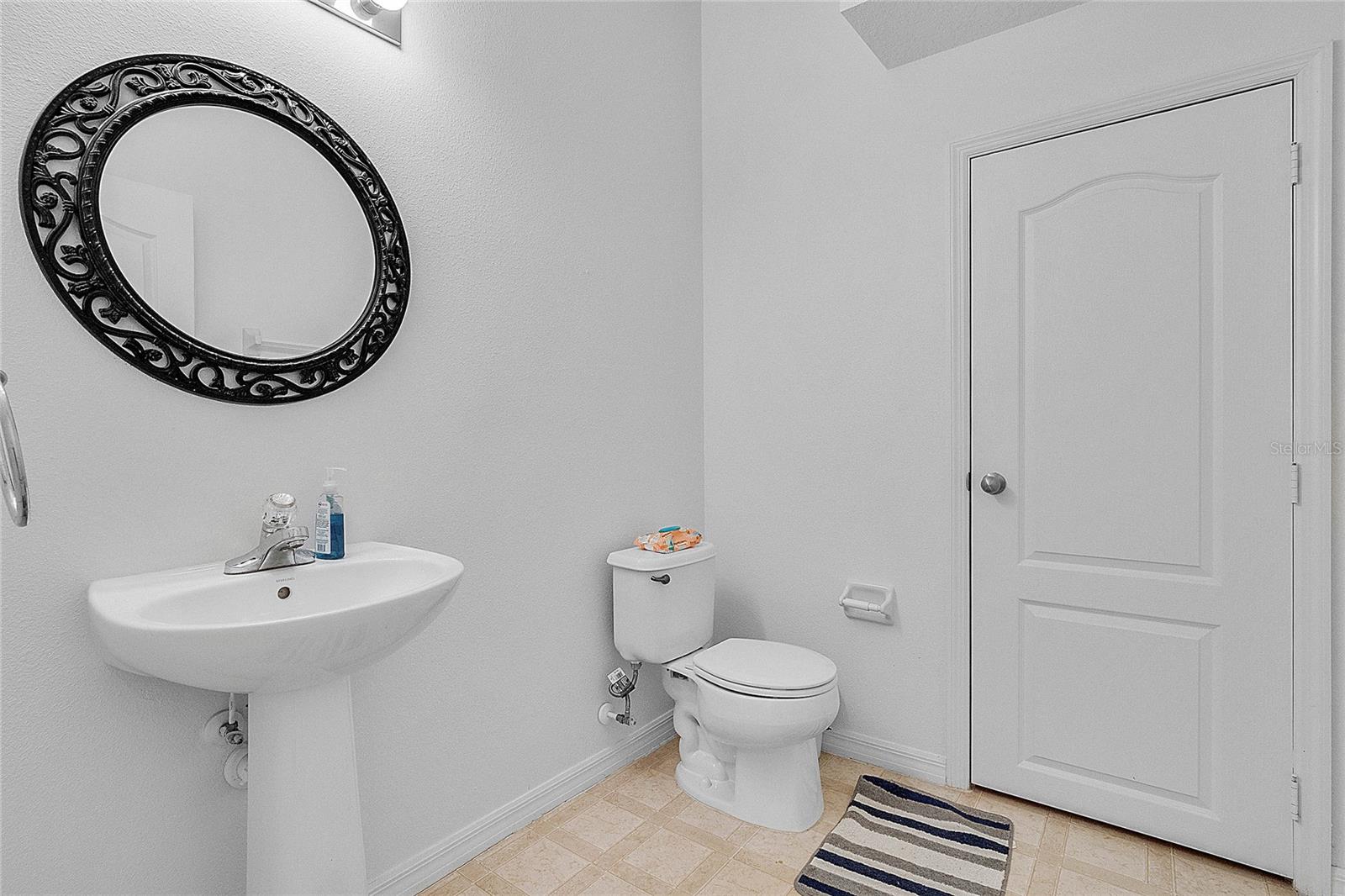 Image 8 of 37 For 1646 Scarlet Oak Loop 58c