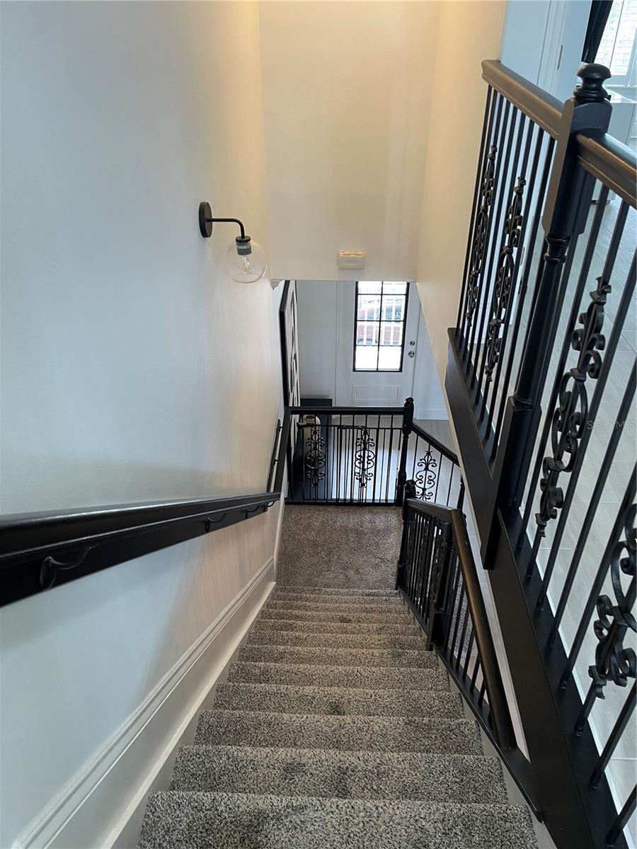 Image 14 of 65 For 1631 Lakemont Avenue