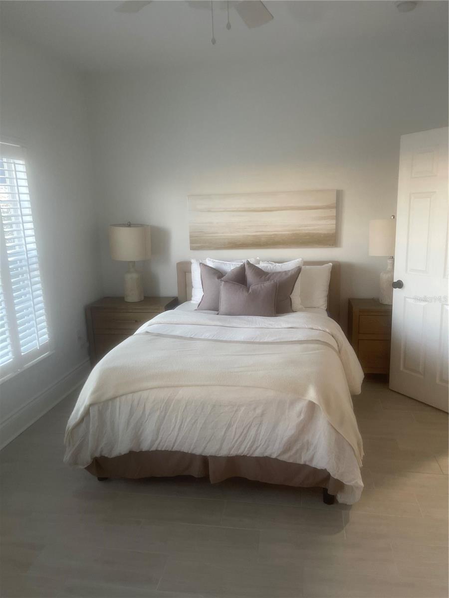 Image 15 of 65 For 1631 Lakemont Avenue