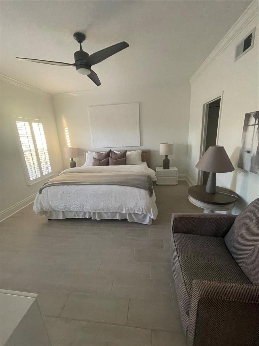 Image 18 of 65 For 1631 Lakemont Avenue