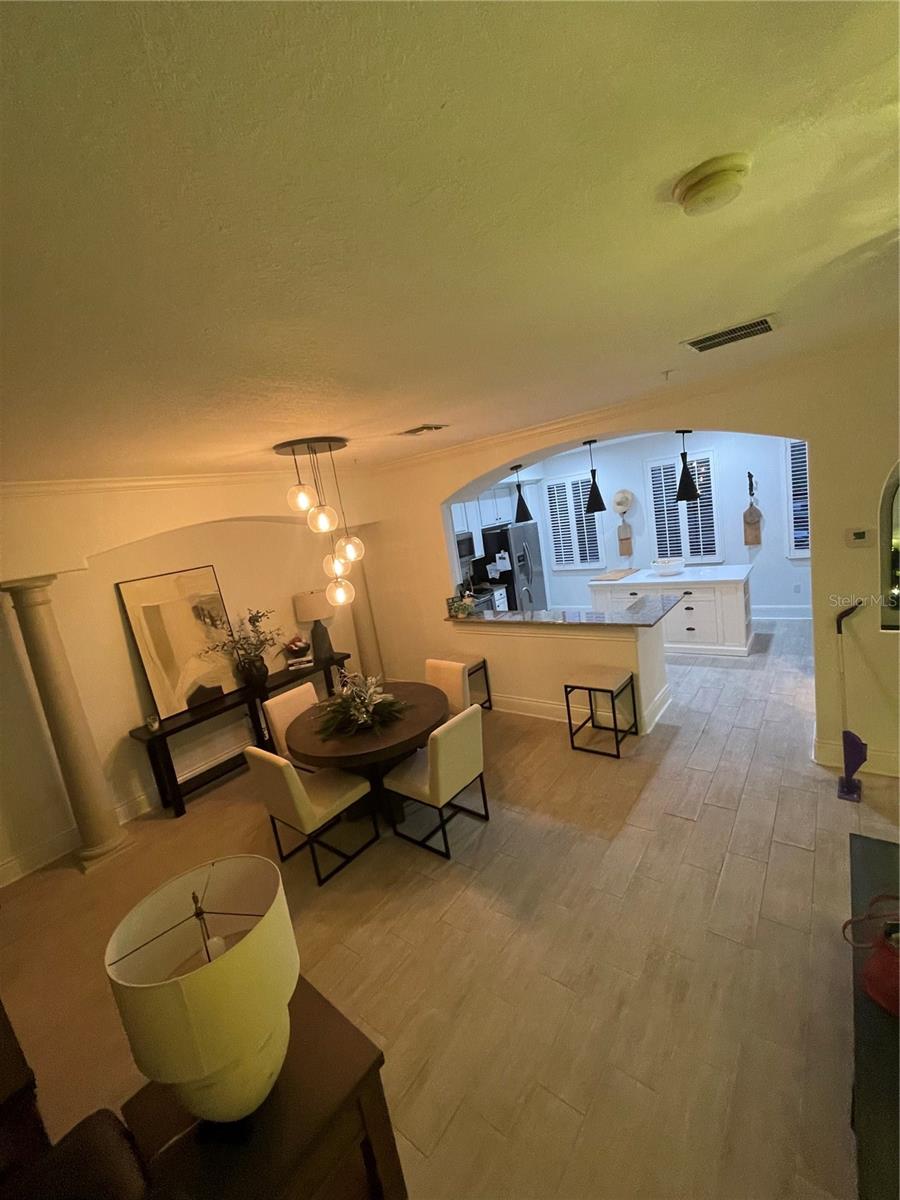 Image 28 of 65 For 1631 Lakemont Avenue