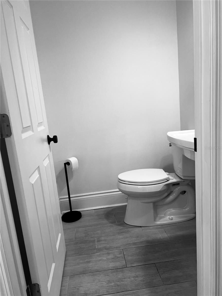 Image 46 of 65 For 1631 Lakemont Avenue