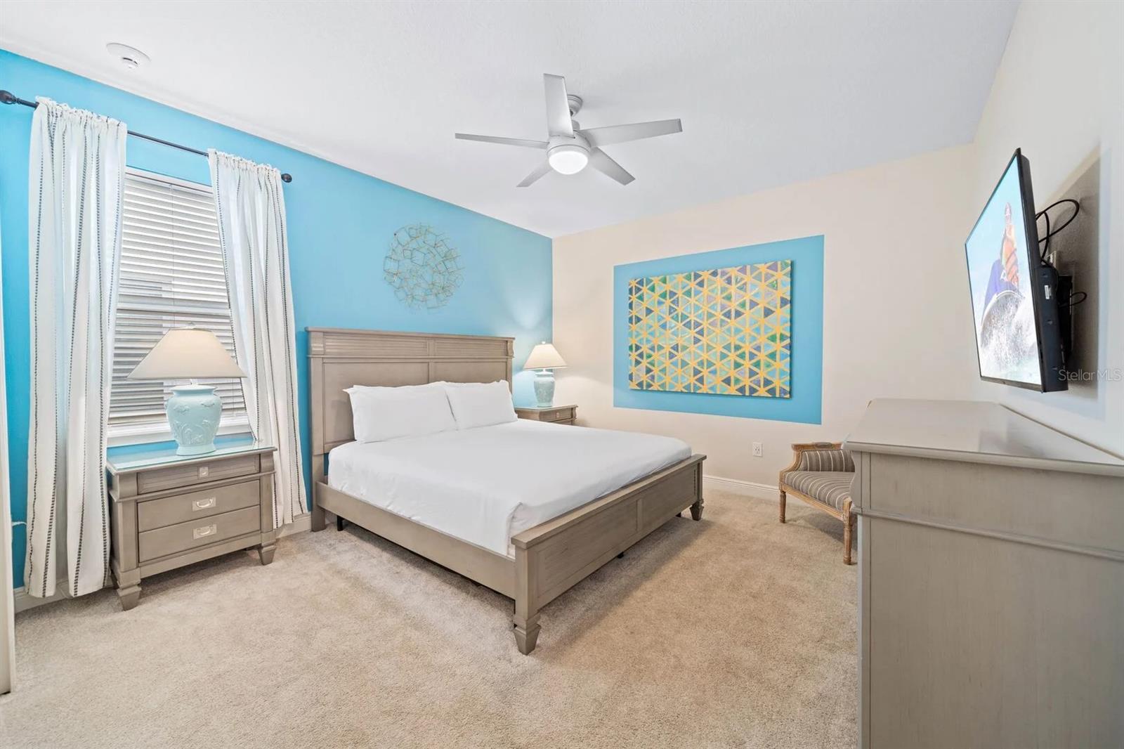 Image 14 of 56 For 308 Southfield Street