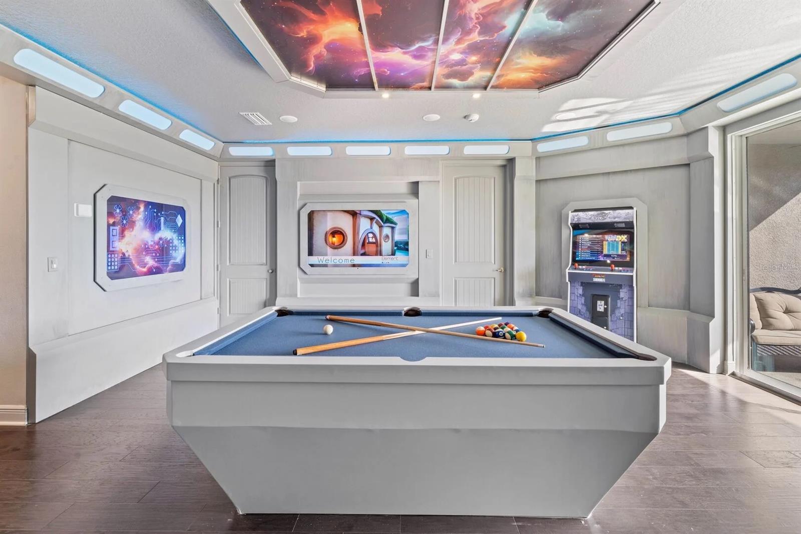 Image 30 of 56 For 308 Southfield Street