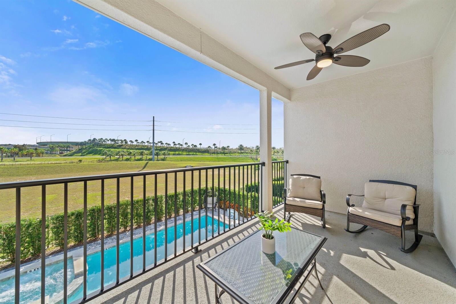 Image 39 of 56 For 308 Southfield Street