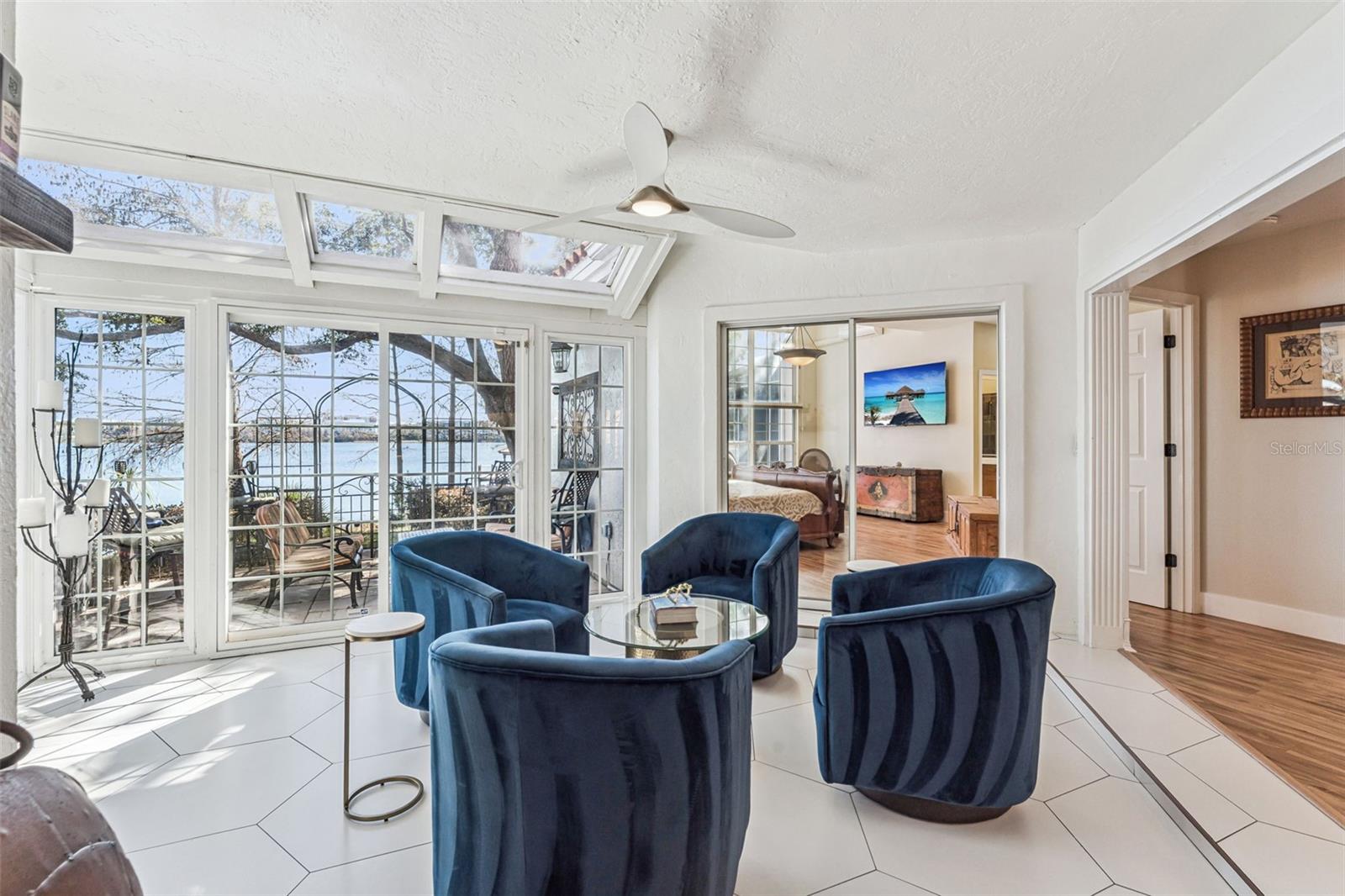 Image 11 of 48 For 7433 Somerset Shores Court