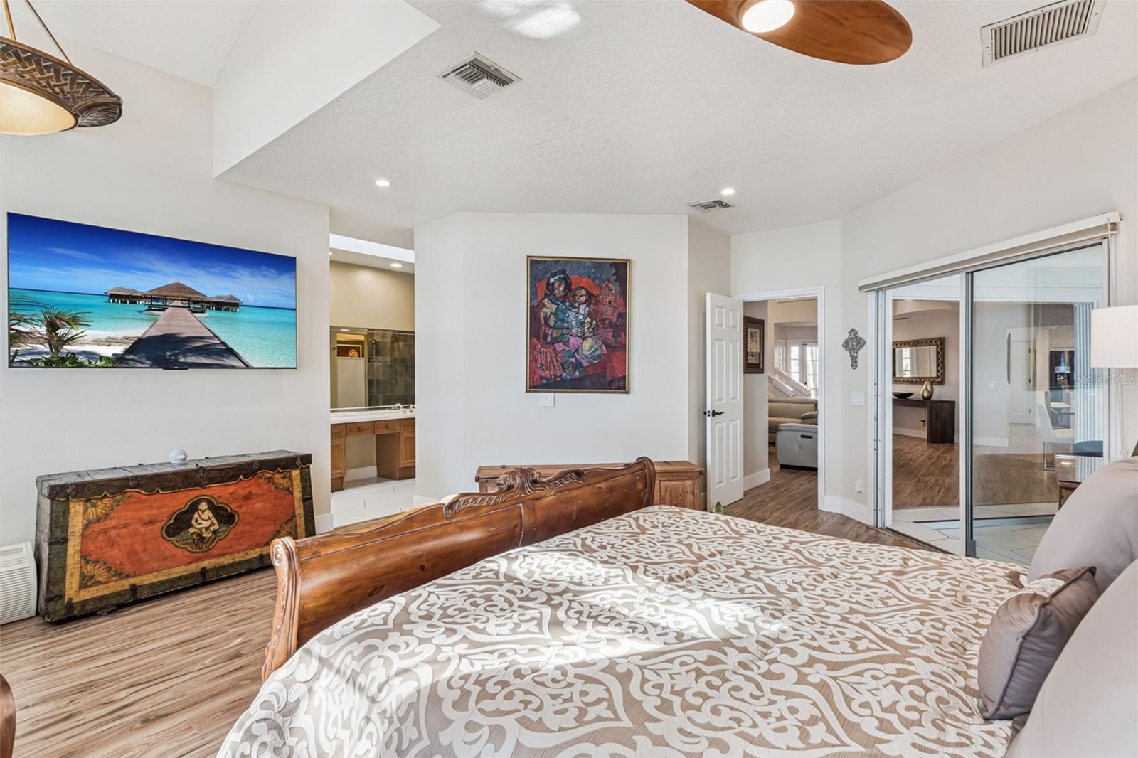 Image 19 of 48 For 7433 Somerset Shores Court