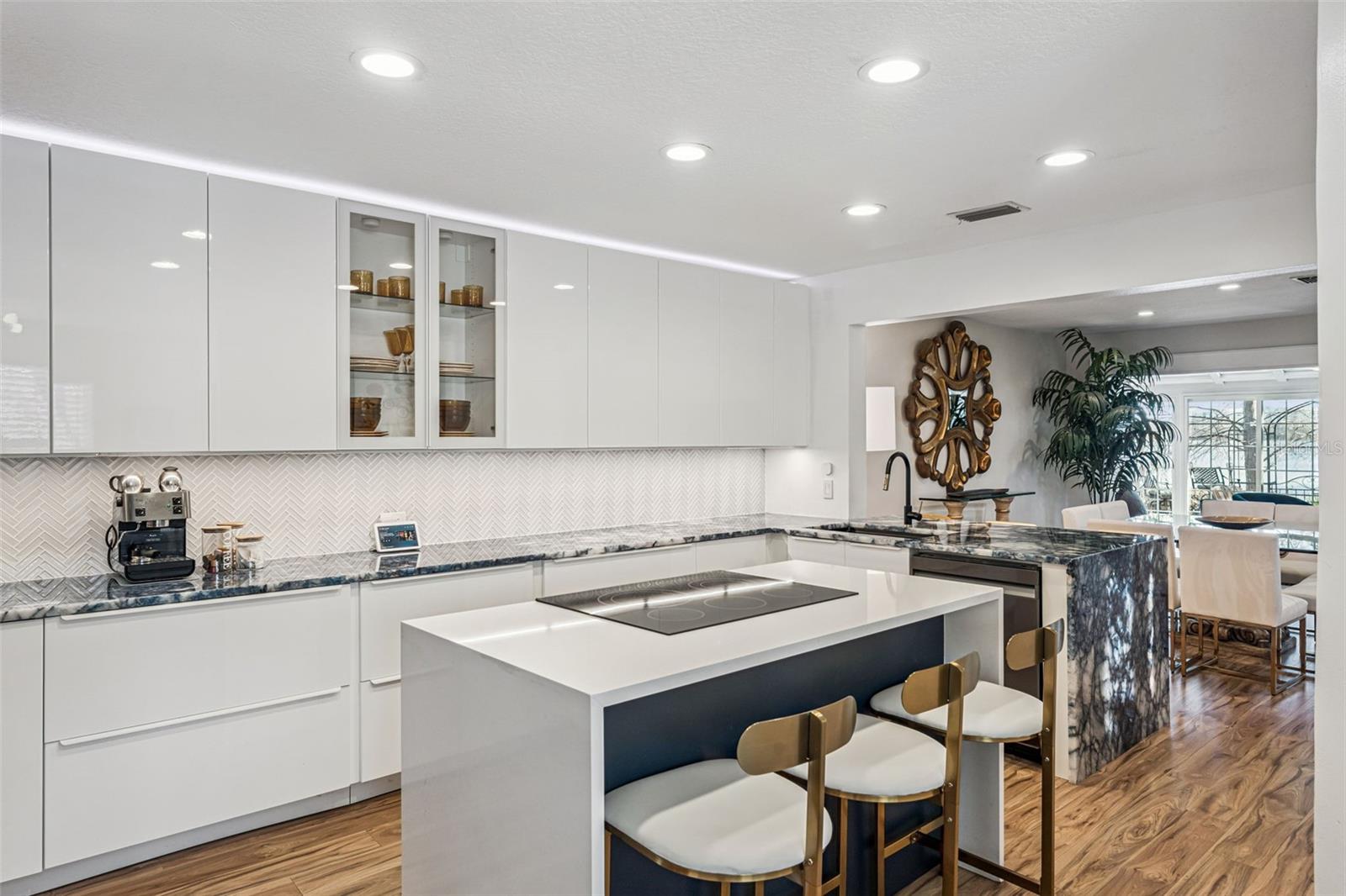 Image 2 of 48 For 7433 Somerset Shores Court