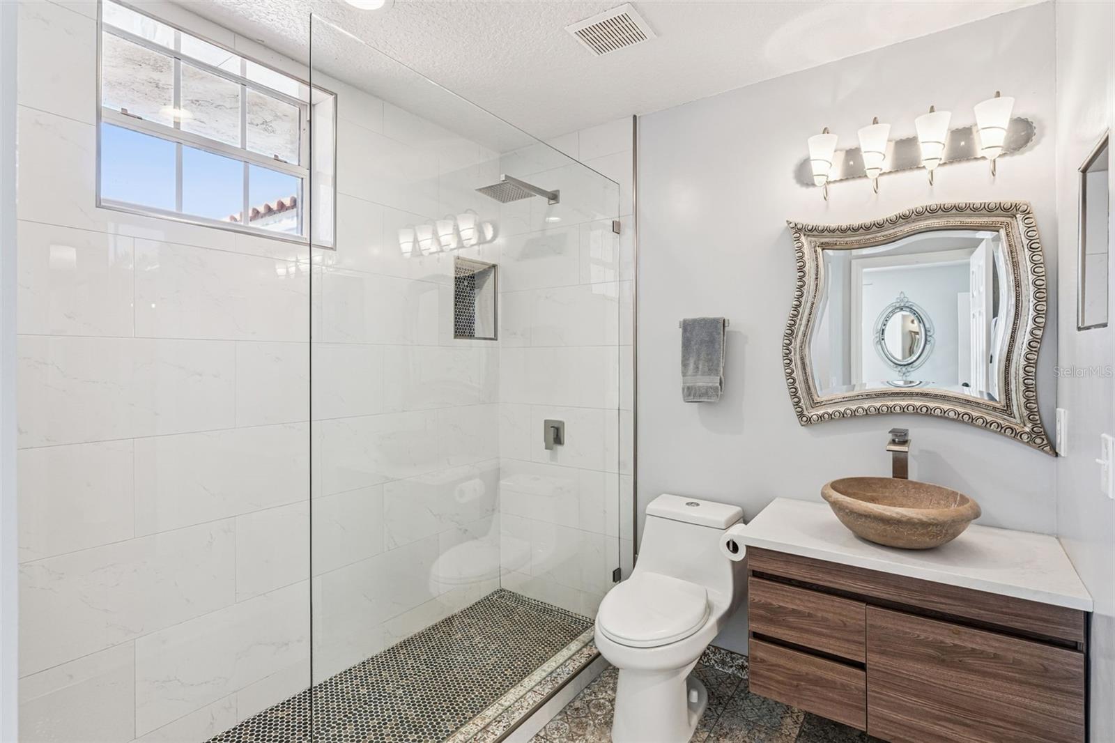 Image 30 of 48 For 7433 Somerset Shores Court