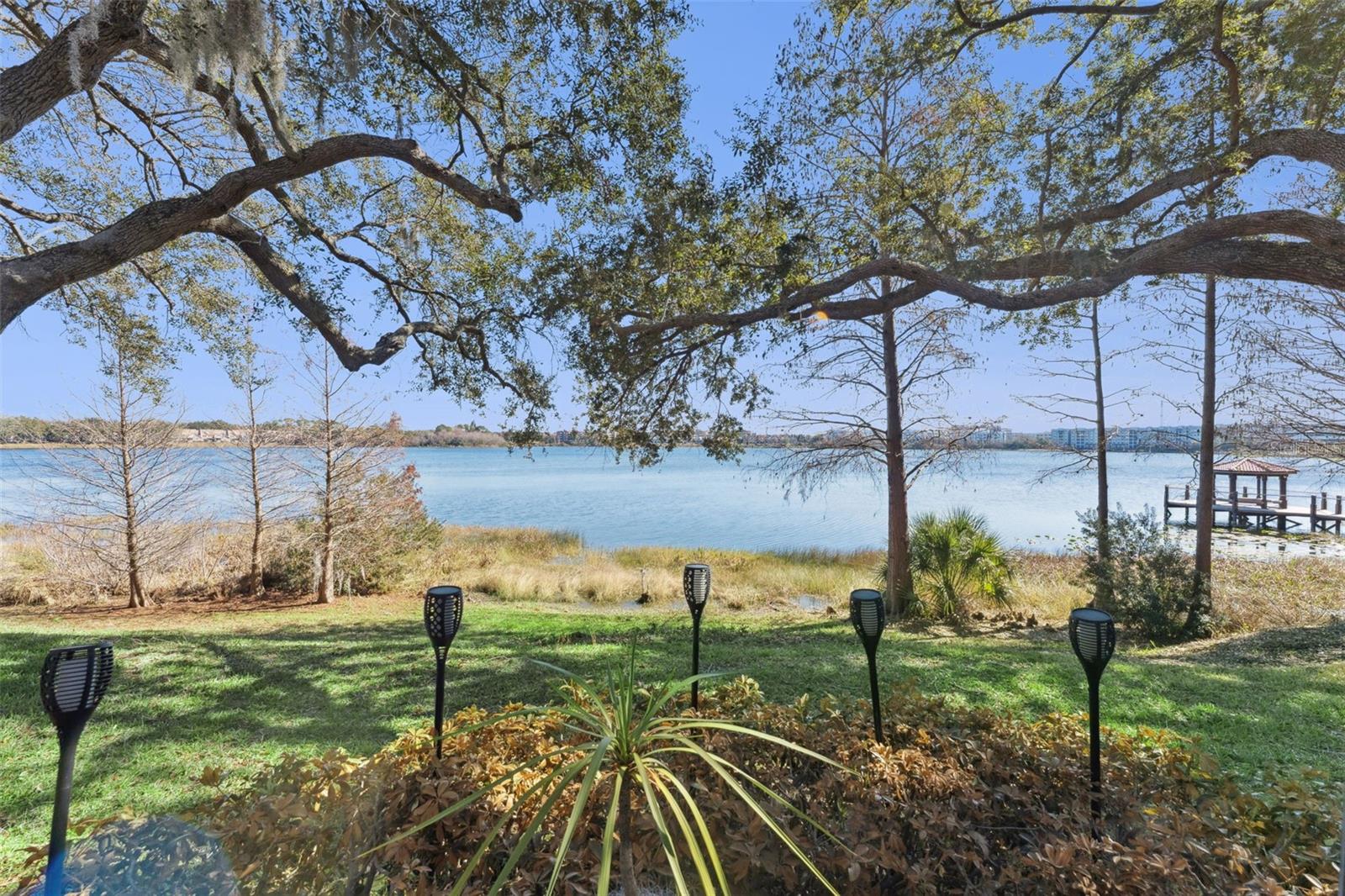 Image 34 of 48 For 7433 Somerset Shores Court