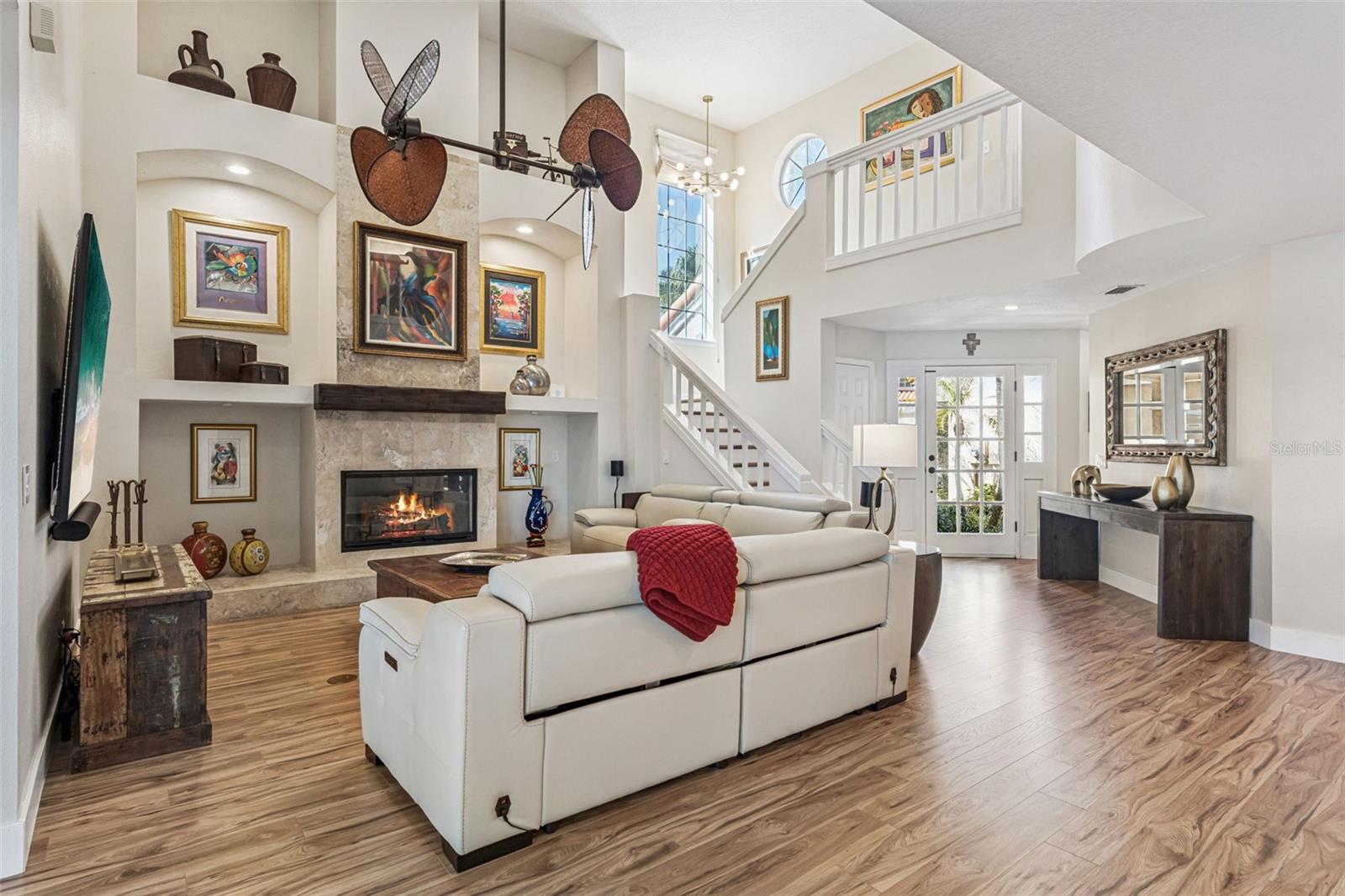 Image 6 of 48 For 7433 Somerset Shores Court