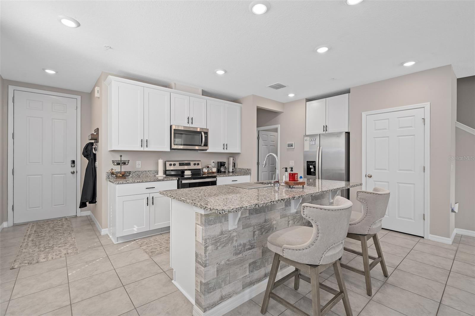 Image 3 of 31 For 2519 Sweet Viburnum Way