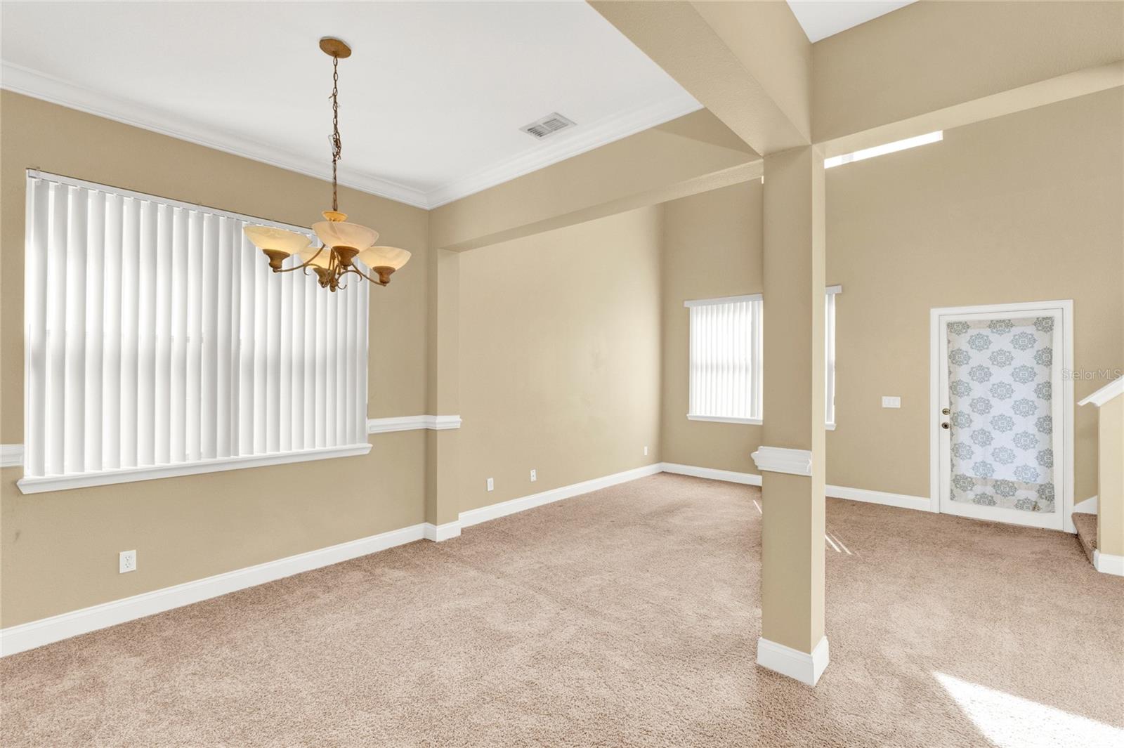 Image 12 of 39 For 12944 Garridan Avenue