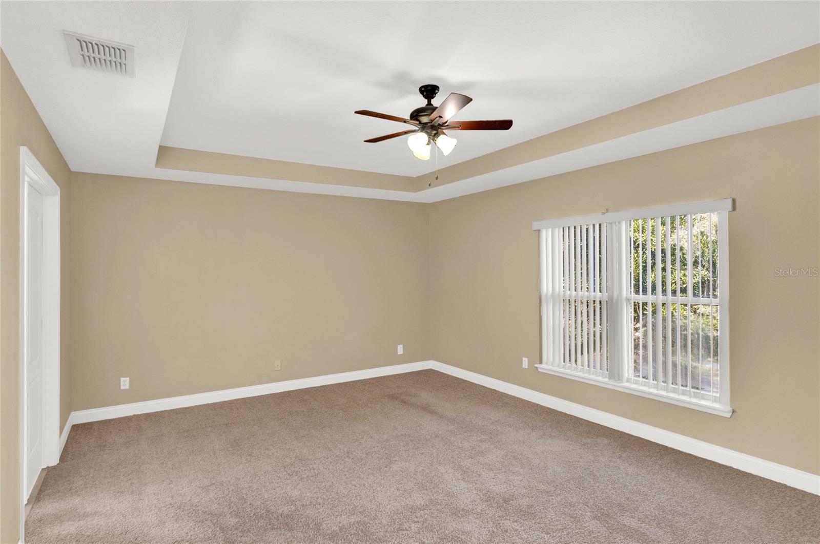 Image 22 of 39 For 12944 Garridan Avenue