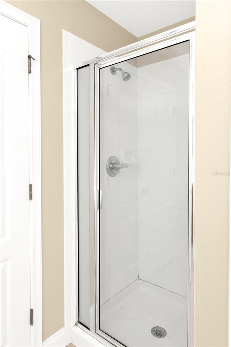 Image 30 of 39 For 12944 Garridan Avenue