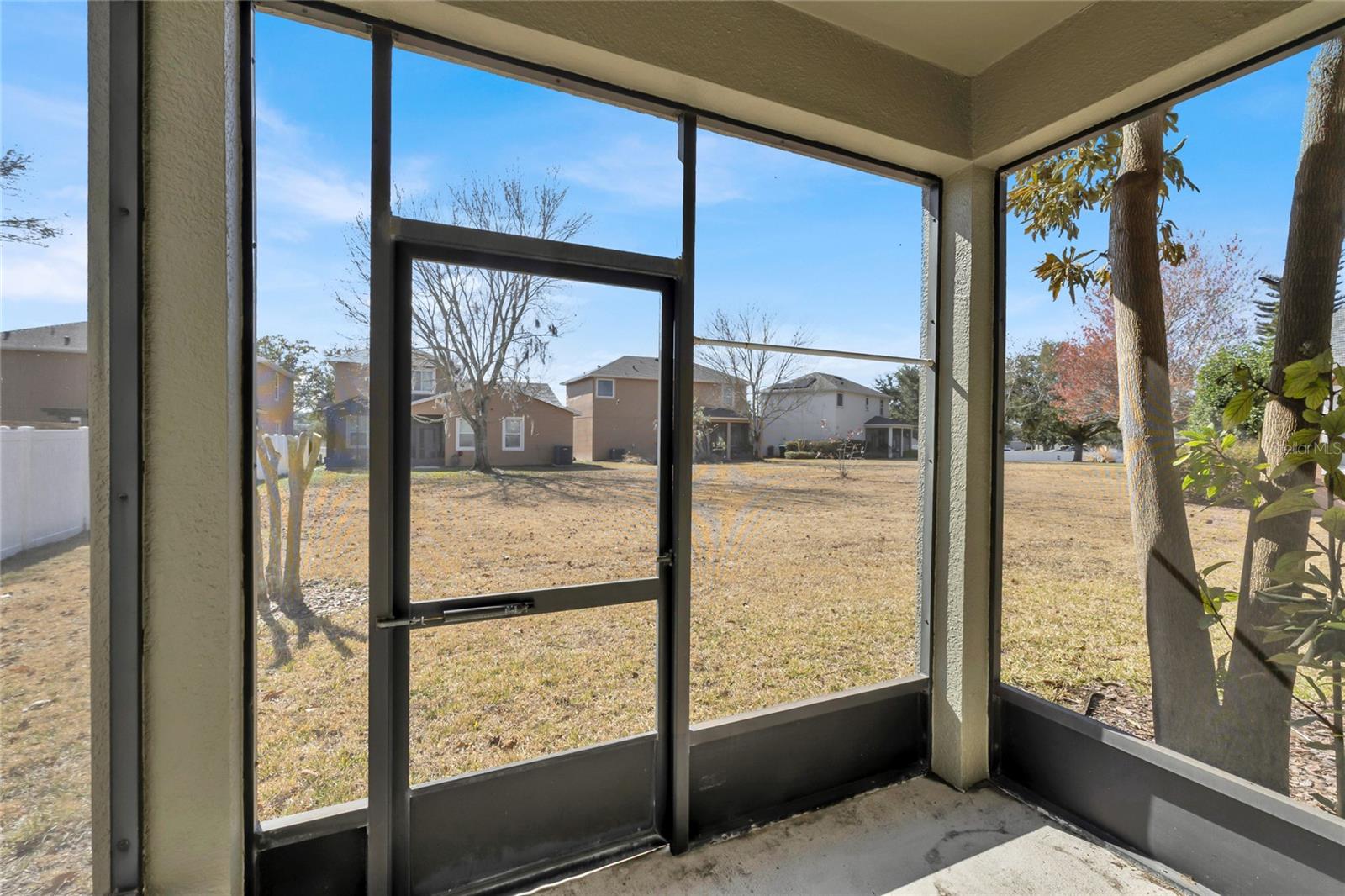 Image 32 of 39 For 12944 Garridan Avenue