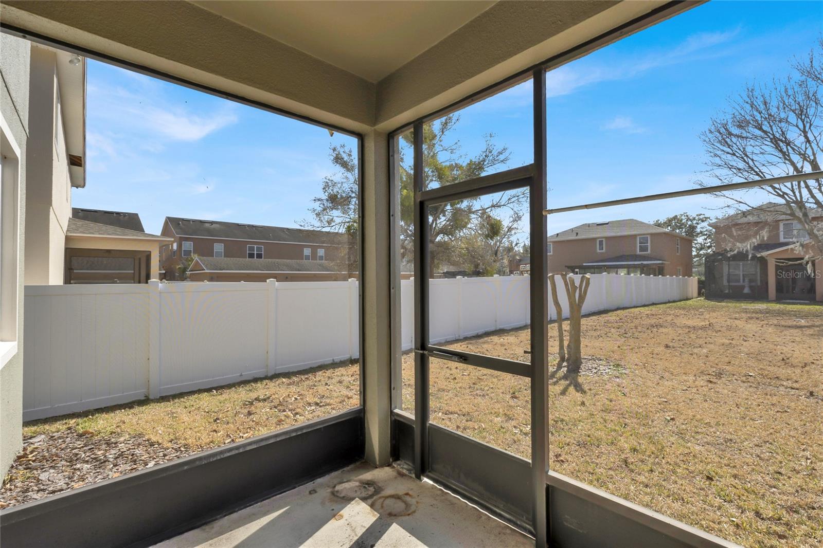 Image 33 of 39 For 12944 Garridan Avenue