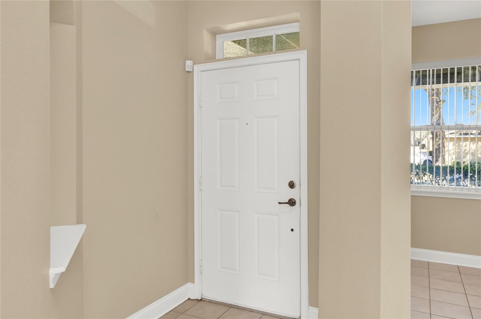 Image 6 of 39 For 12944 Garridan Avenue