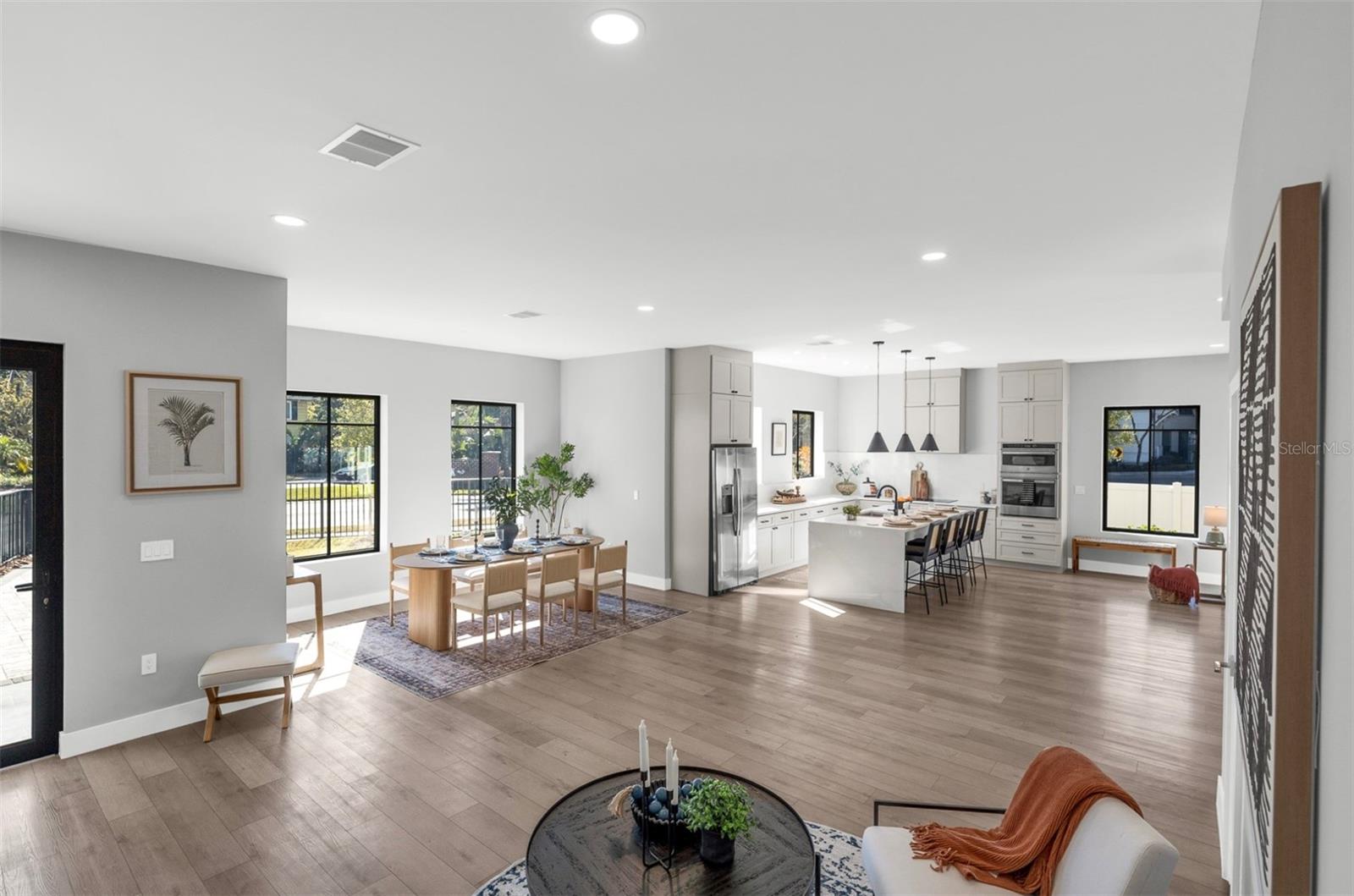 Image 24 of 50 For 529 Princeton Street