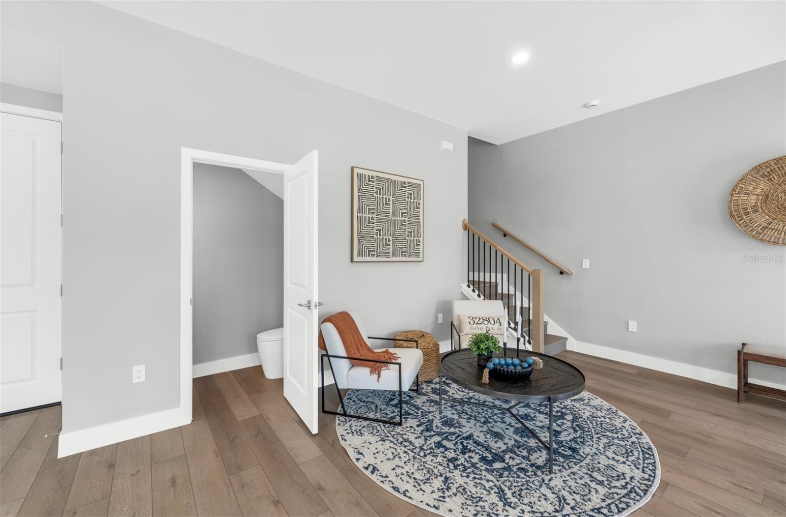 Image 28 of 50 For 529 Princeton Street