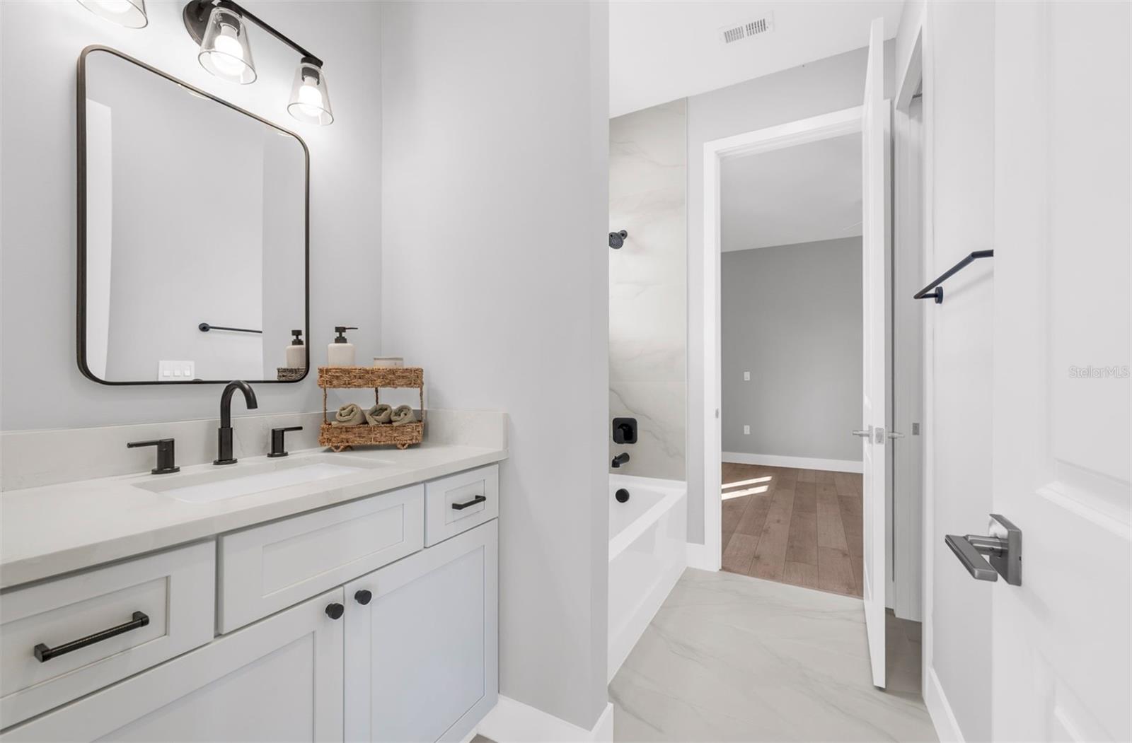 Image 39 of 50 For 529 Princeton Street