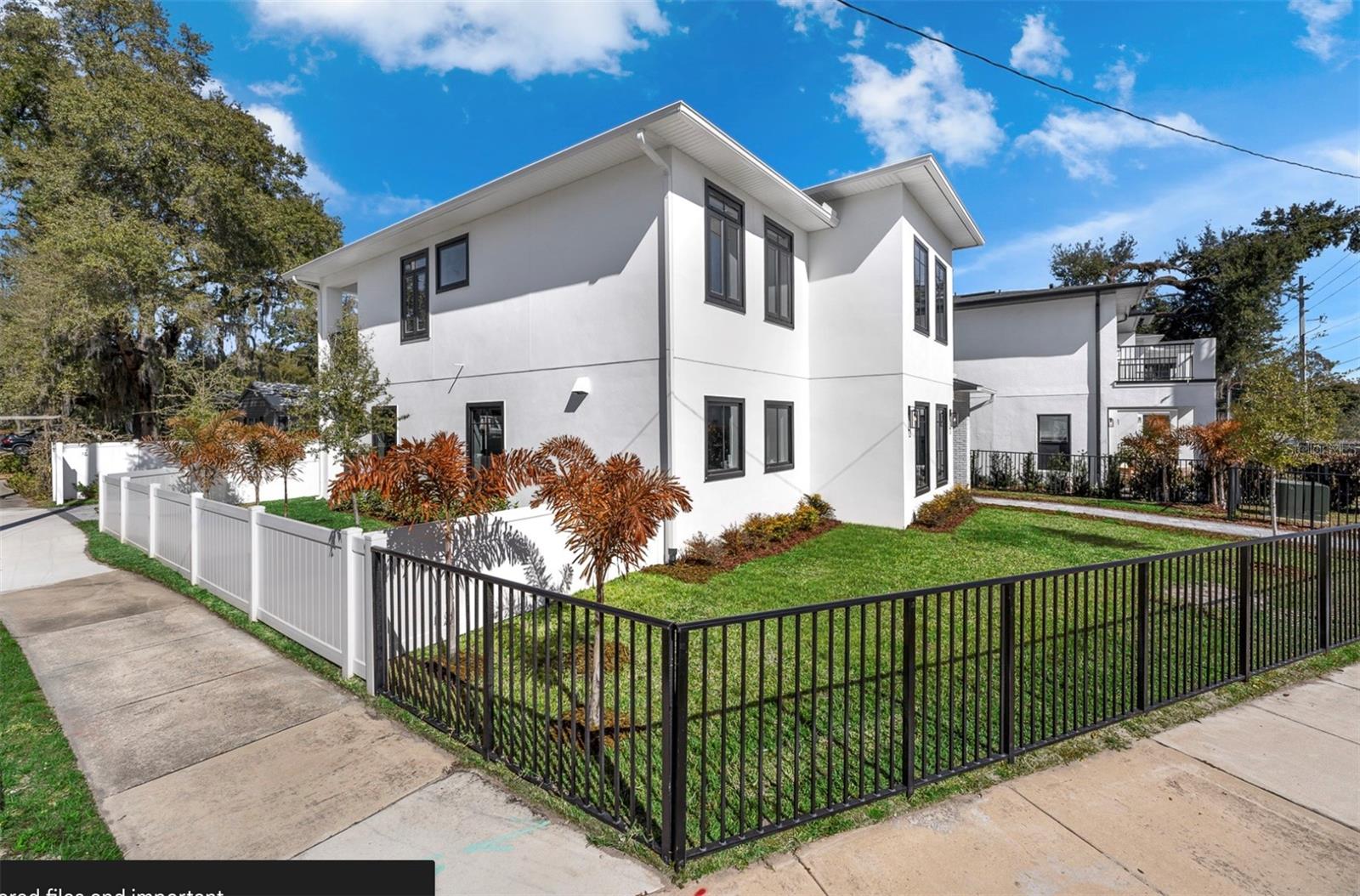 Image 4 of 50 For 529 Princeton Street