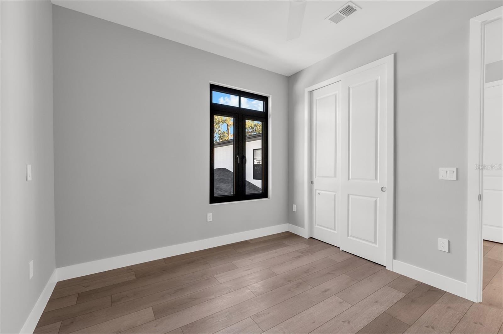 Image 45 of 50 For 529 Princeton Street