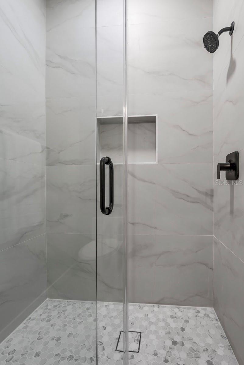 Image 46 of 50 For 529 Princeton Street