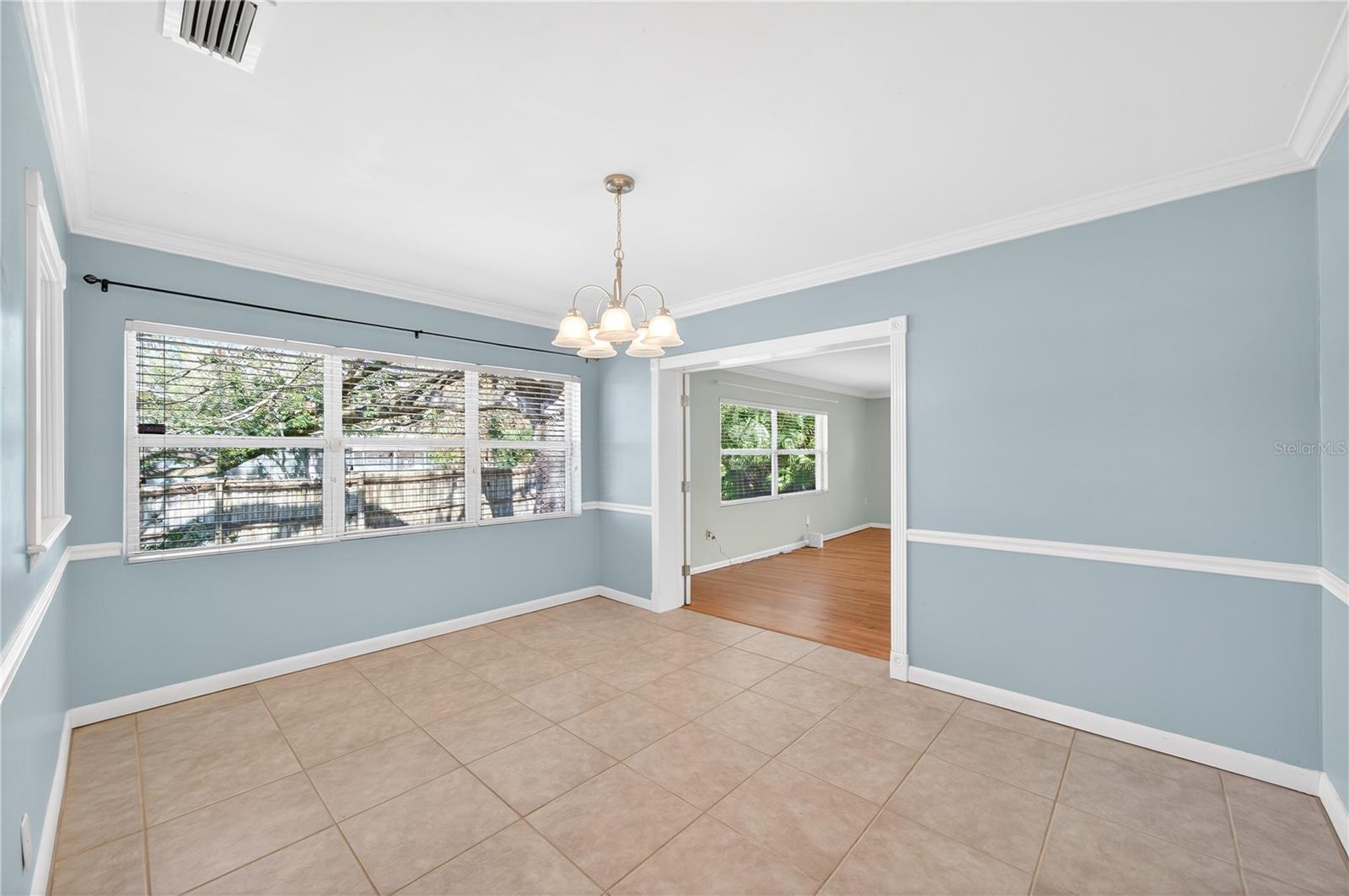 Image 21 of 37 For 3109 Harrison Avenue