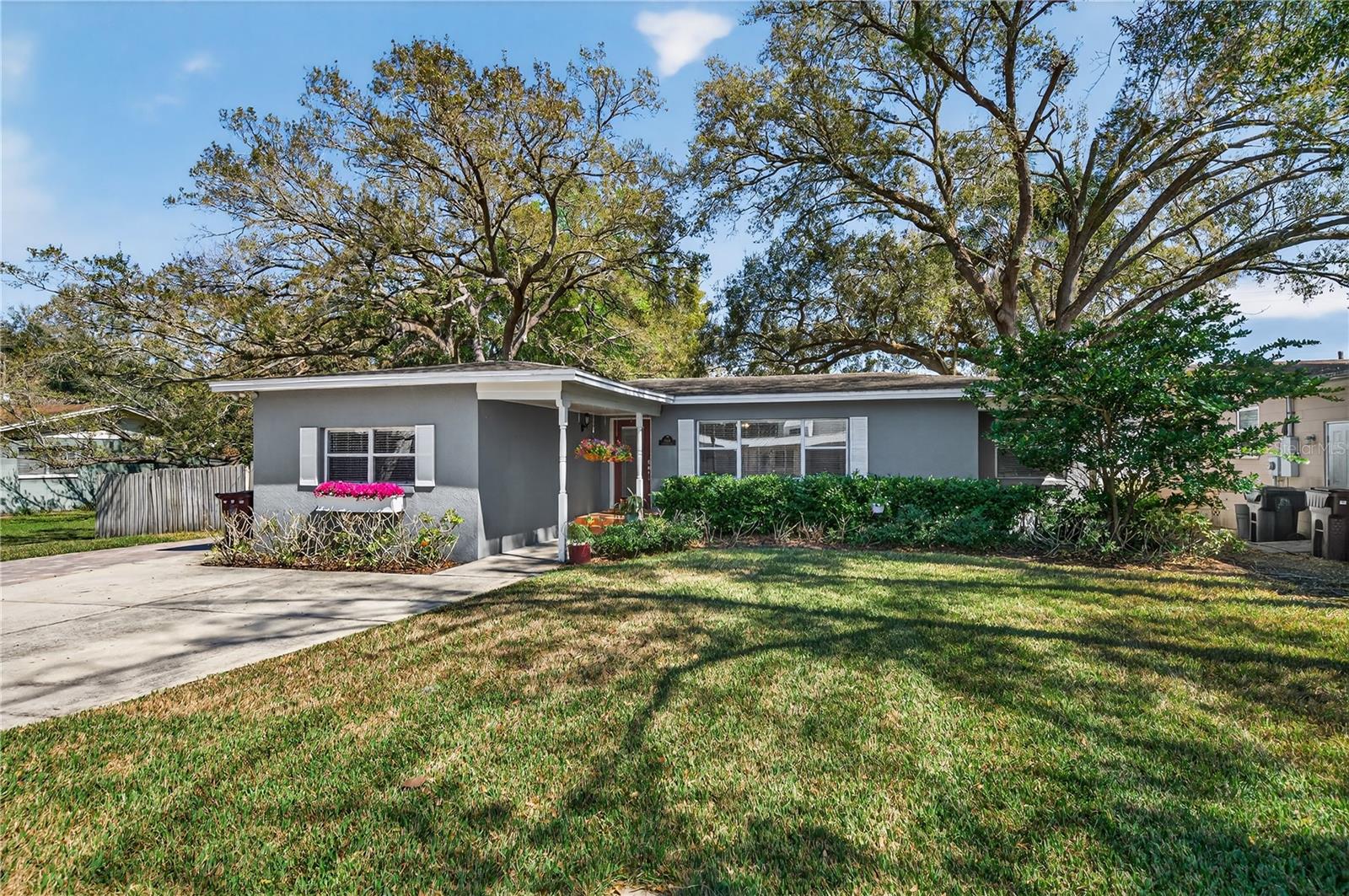 Image 3 of 37 For 3109 Harrison Avenue