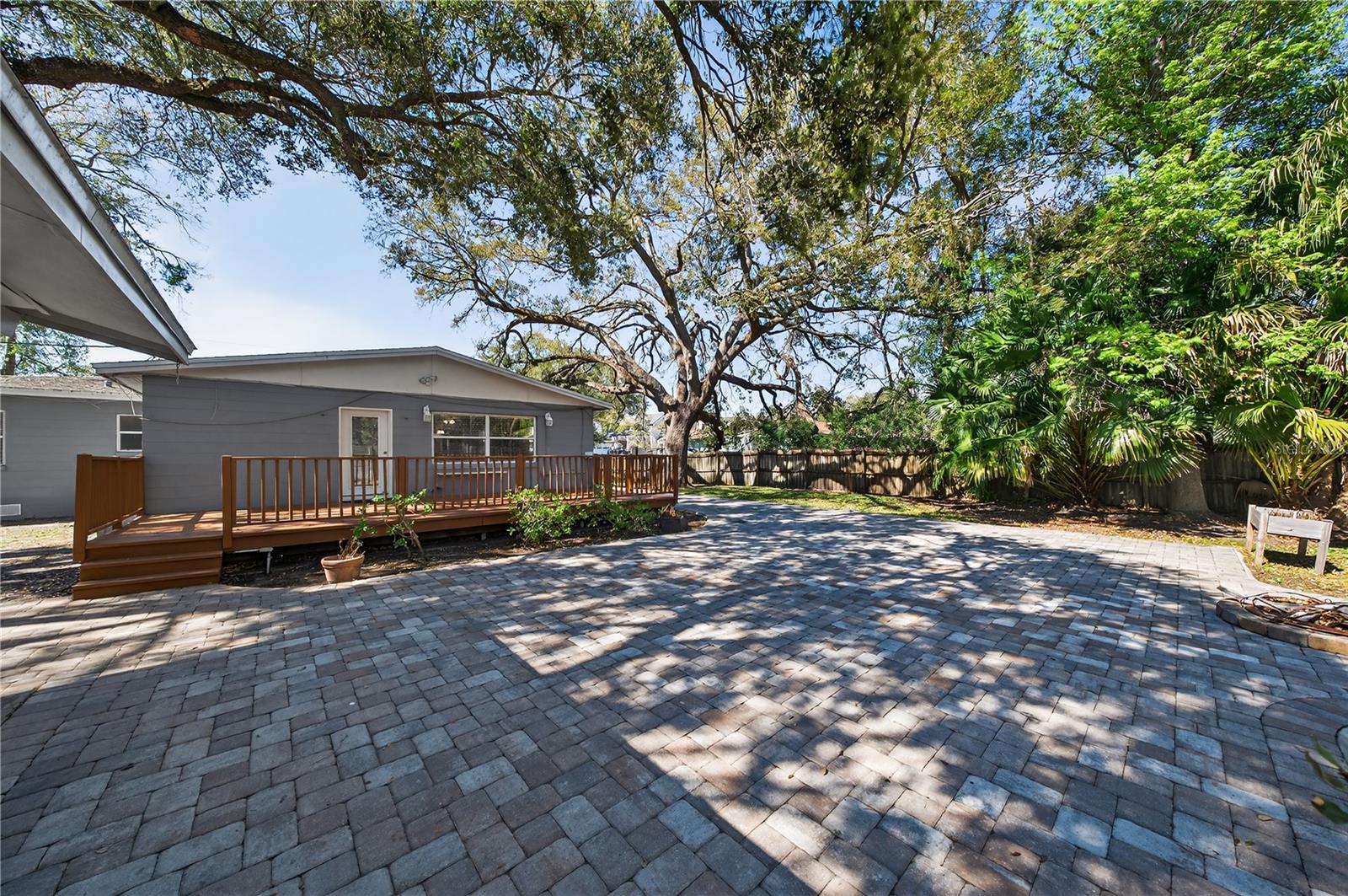 Image 33 of 37 For 3109 Harrison Avenue