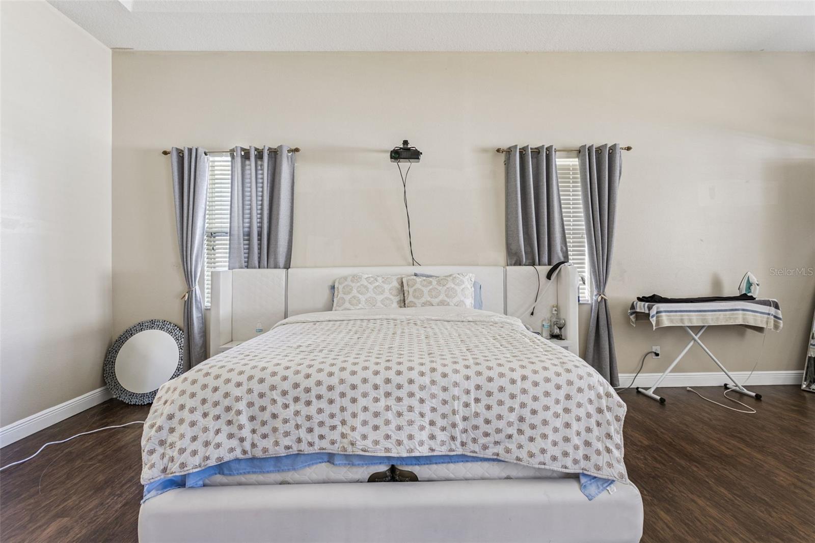 Image 21 of 50 For 3649 Peacepipe Way