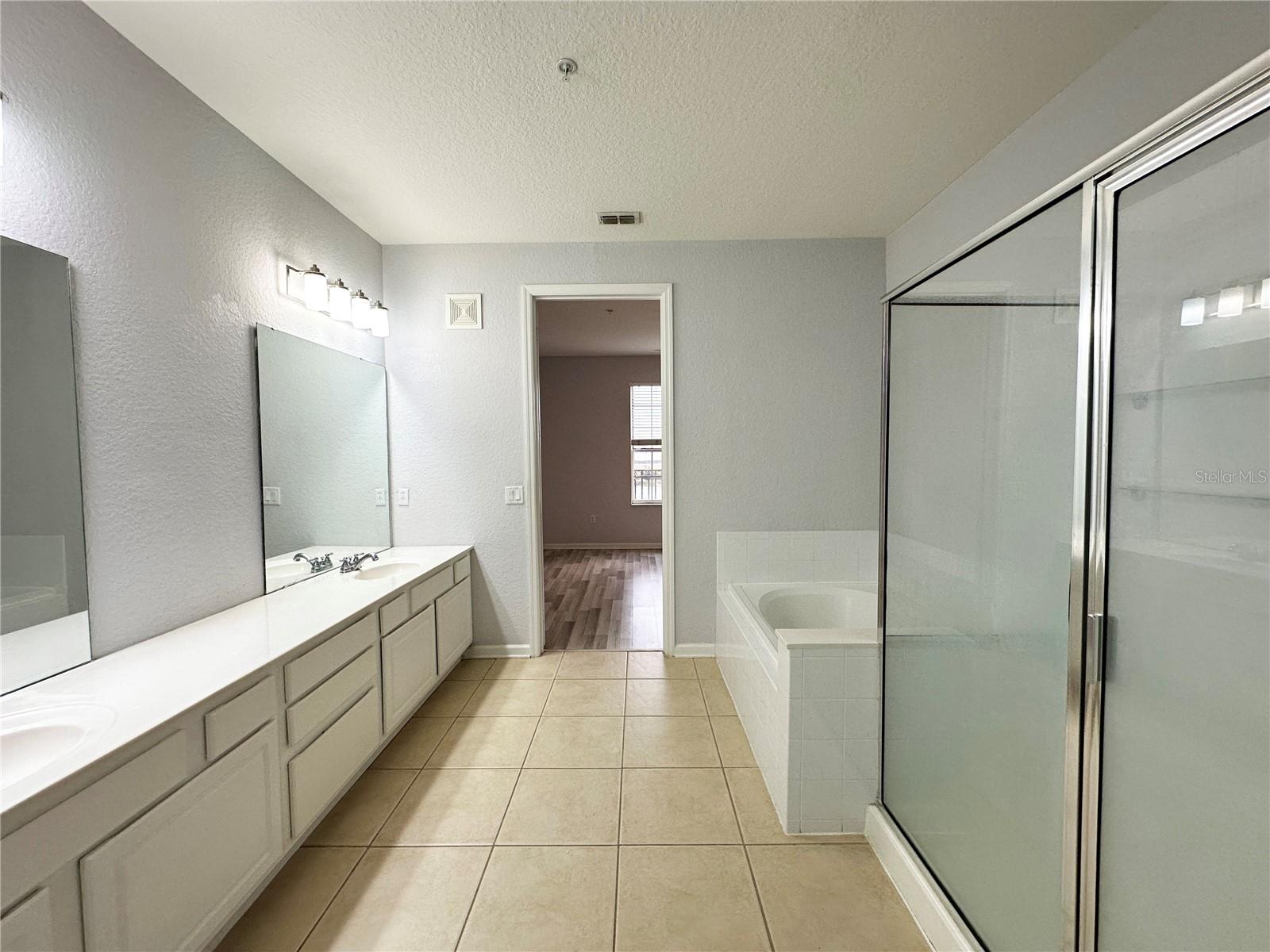 Image 20 of 64 For 5048 Shoreway Loop 10804