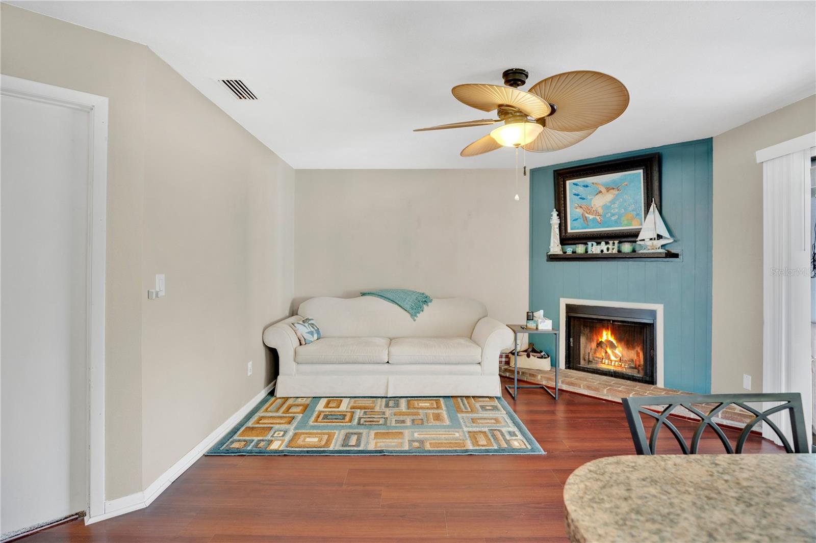 Image 13 of 32 For 1428 Victory Palm Drive