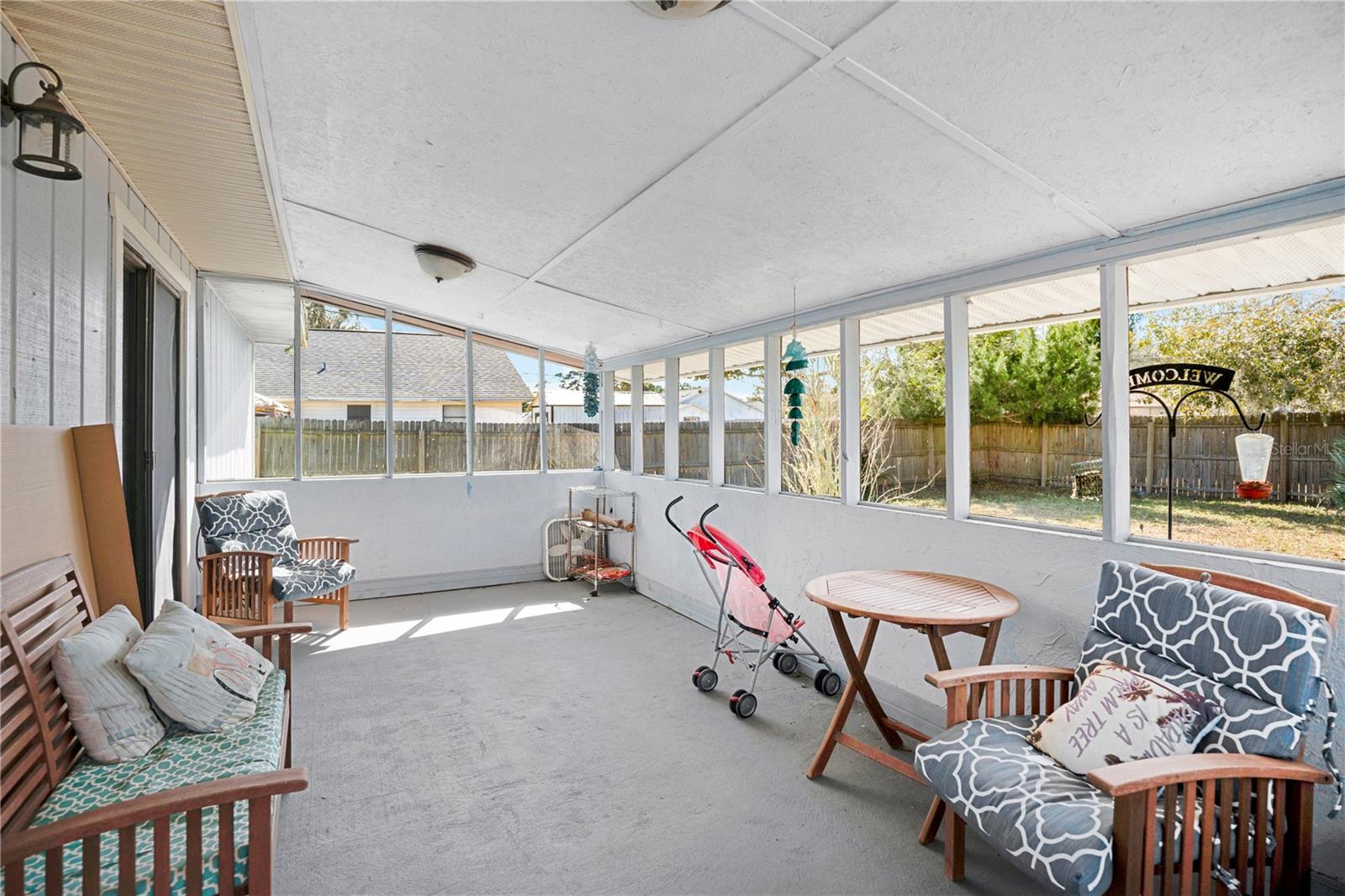 Image 21 of 32 For 1428 Victory Palm Drive