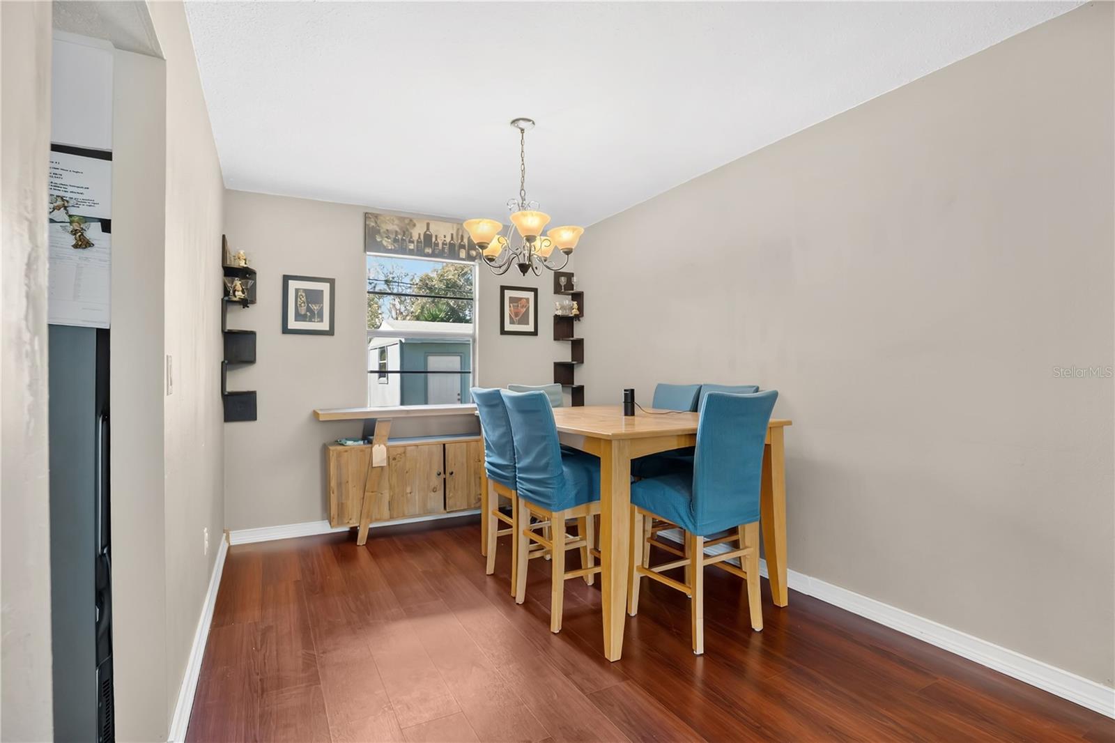 Image 7 of 32 For 1428 Victory Palm Drive