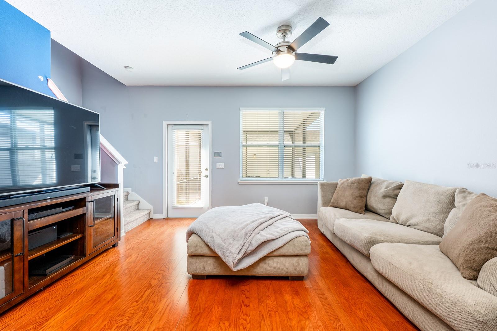 Image 5 of 28 For 7422 Bentonshire Avenue