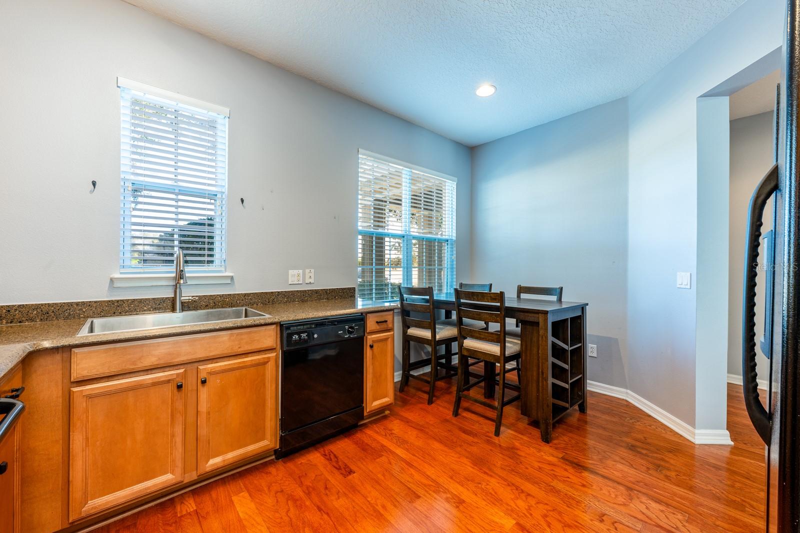 Image 9 of 28 For 7422 Bentonshire Avenue